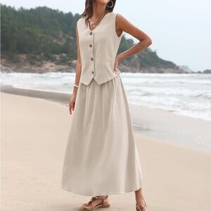 Sleeveless Vest & Skirt Set in Soft Beige